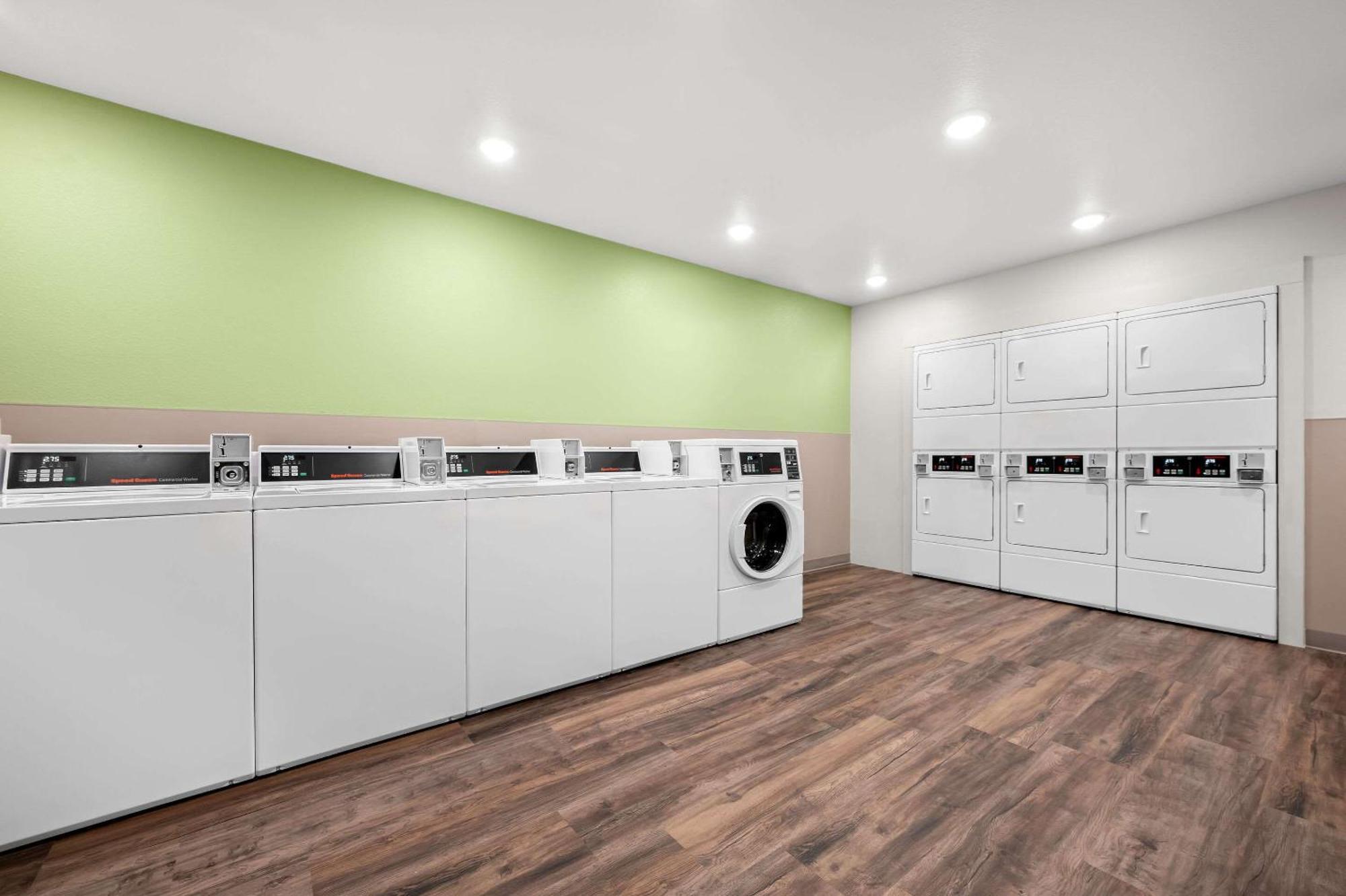 Woodspring Suites Huntsville - Research Park Ngoại thất bức ảnh